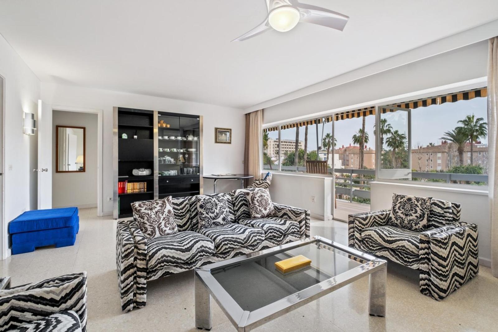 Piso Con 2 Habitaciones, 2 Terrazas Y Piscina Torremolinos Exterior foto